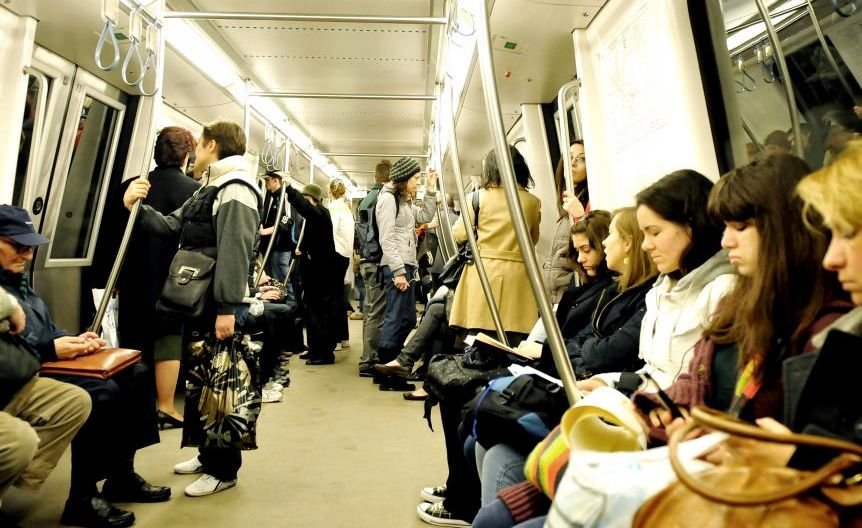 Preţul biletelor de metrou ar putea creşte în 2013