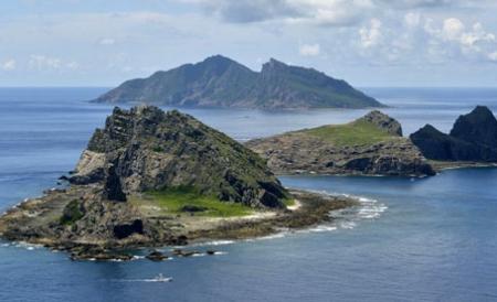 Două nave chineze au pătruns în apele teritoriale ale insulelor disputate cu Japonia