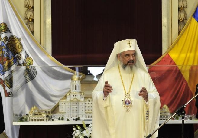 Mesajul Preafericitului părinte Patriarh Daniel pentru români, la cumpăna dintre ani