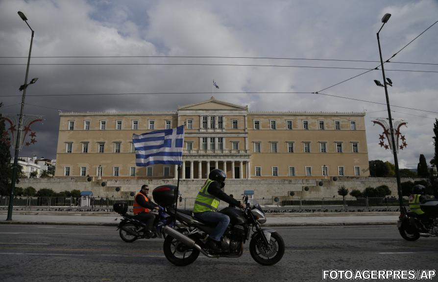 Grecia a început noul an cu o grevă: Angajaţii metroului din Atena au protestat faţă de măsurile de austeritate