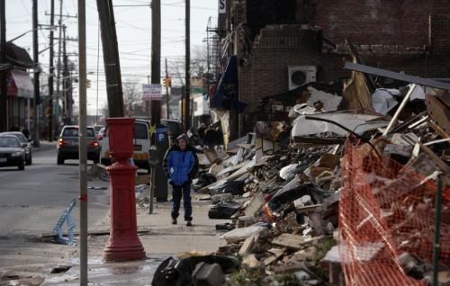 Catastrofele naturale au cauzat pierderi de 160 de miliarde de dolari în 2012