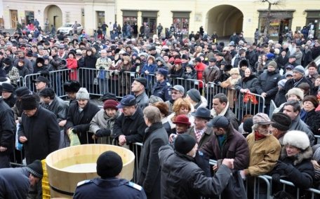 Peste o mie de persoane au participat la sjulba de Bobotează de la Drobeta Turnu Severin