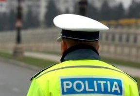 Şeful Poliţiei din Sânnicolau Mare, schimbat din funcţie în urma unui scandal dintr-un club