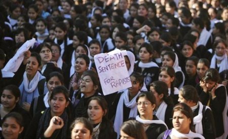 Doi dintre presupuşii autori ai violului colectiv din New Delhi nu îşi recunosc vinovăţia