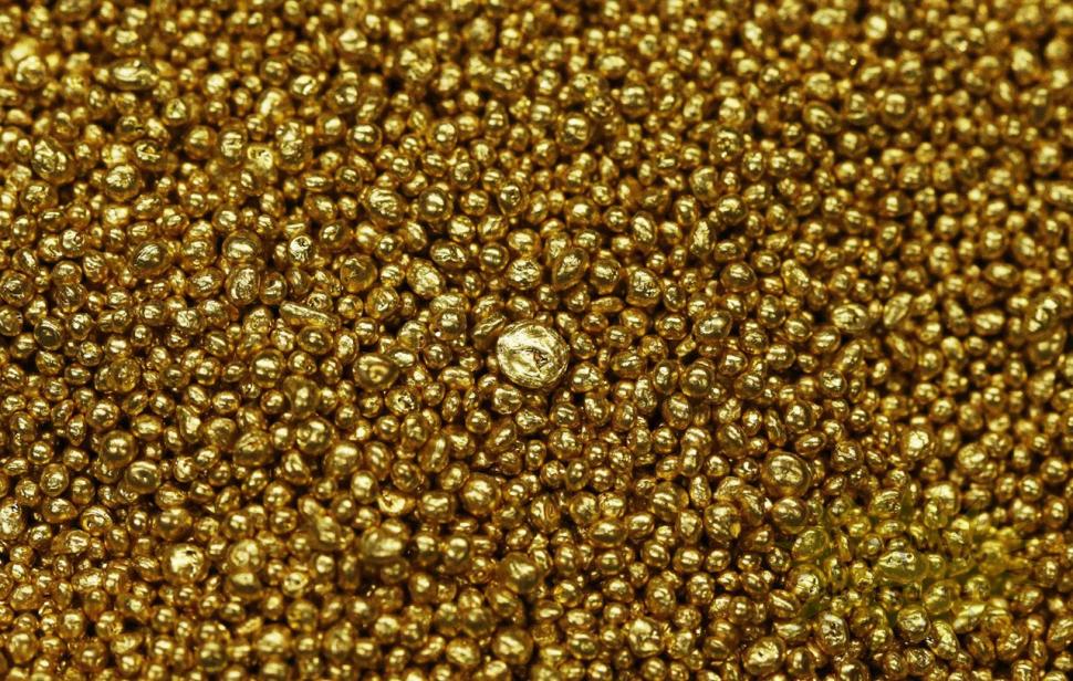 Toţi bogaţii lumii fac acest lucru acum. "Viitorul va fi foarte nesigur, aşa ne punem la adăpost averile" 186738