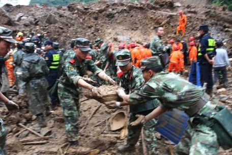 Alunecare de teren în China. 46 de oameni au murit
