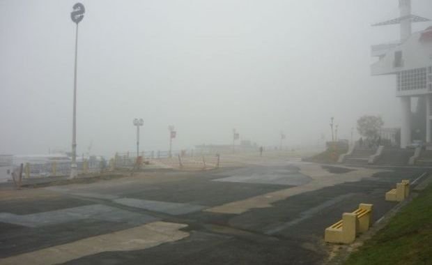 Porturile de la Marea Neagră au fost închise, din cauza ceţii