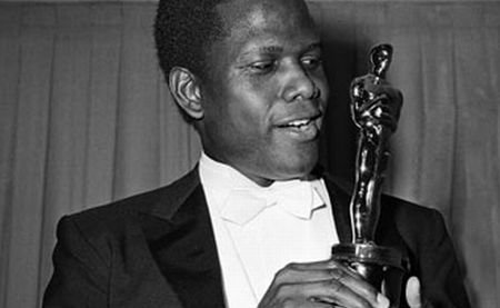 Incredibila poveste de viaţă a primului bărbat de culoare care a câştigat premiul Oscar la categoria &quot;cel mai bun actor în rol principal&quot;