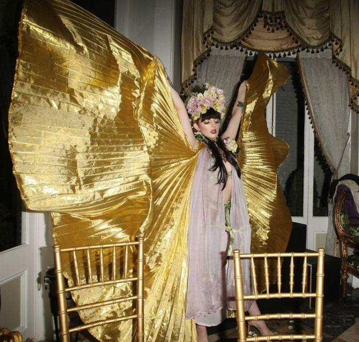 Regina Marii Britanii şi-a pus mâinile în cap când a văzut aceste imagini. Kate Middleton, pusă într-o postură revoltătoare 187367