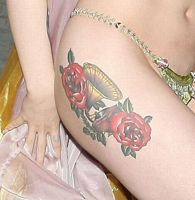 Regina Marii Britanii şi-a pus mâinile în cap când a văzut aceste imagini. Kate Middleton, pusă într-o postură revoltătoare 187369