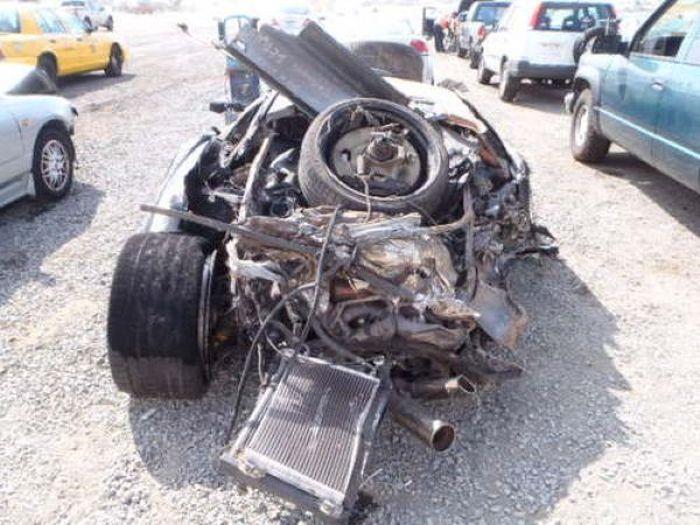 De ce costă acest Lamborghini Murcielago cât un LOGAN?! Piesele sunt 100% originale, dar şoferul ar putea avea o surpriză 187604