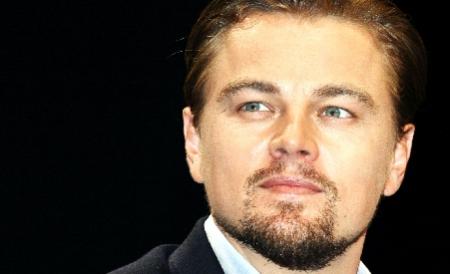 Leonardo di Caprio a plătit 100.000 de dolari pentru O ÎNTÂLNIRE CU UN BĂRBAT!