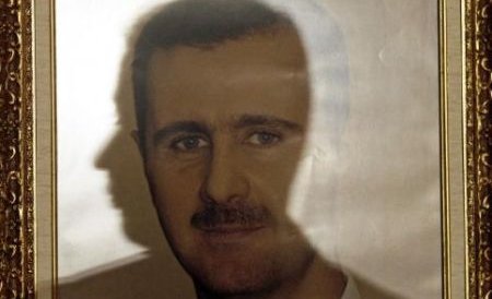 Siria: Preşedintele Bashar al-Assad s-a refugiat cu familia pe o navă de război păzită de ruşi