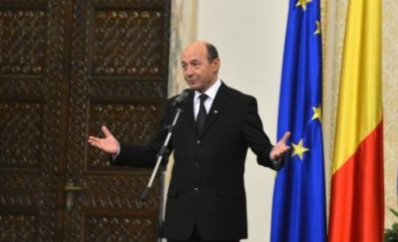 Preşedinţia: Băsescu a fost informat de miercuri despre situaţia răpirilor din Algeria