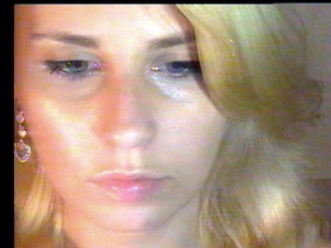 Nimeni nu a ştiut că face asta. Ce se ascunde în viaţa acestei femei extrem de frumoase. Povestea distruge destinul a mii de femei 188279