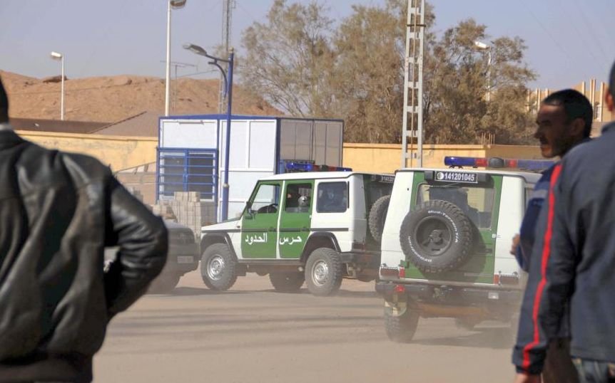 Criza ostaticilor din Algeria s-a încheiat. Militarii algerieni îndepărtează minele puse de răpitori 