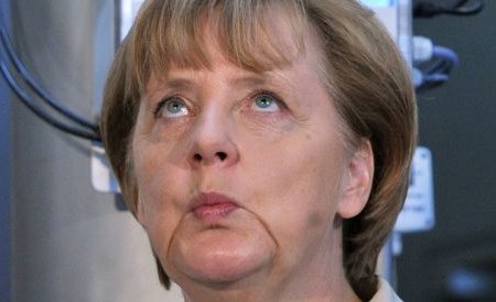 Merkel subliniază asupra unei &quot;foarte mari apropieri&quot; între Germania şi Franţa