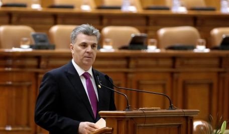 Zgonea: Parlamentarii trebuie să declare că nu deţin locuinţe în Bucureşti pentru a li se asigura cazarea