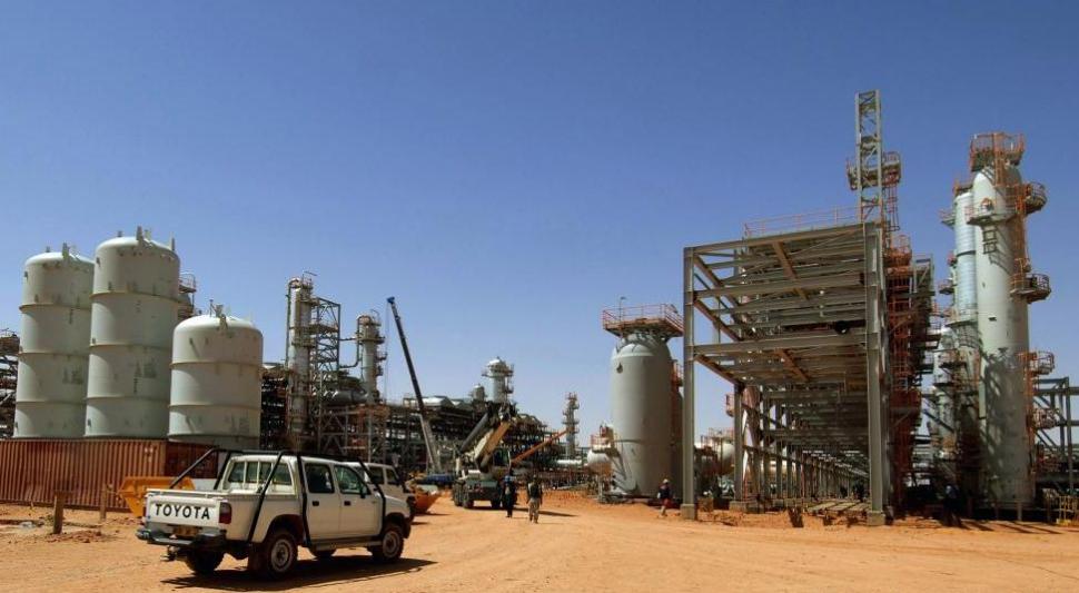 Străinii erau ucişi fără milă, algerienii erau trataţi cu bunăvoinţă. Mărturii şocante ale persoanelor luate ostatice în rafinăria din Algeria  188675