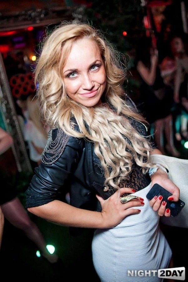 A câştigat Balul Bobocilor în liceu, dar acum n-o mai recunoaşte nimeni. "Parcă a îmbătrânit cu 10 ani" 188878