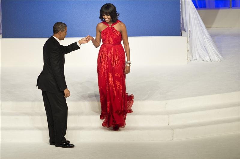 Milioane de americani au urmărit Balul Comandantului Suprem. Barack şi Michele Obama au petrecut o seară pe cinste