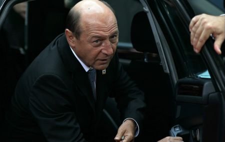 Cum ar putea fi Traian Băsescu determinat să demisioneze. Află soluţia propusă de preşedintele Camerei Deputaţilor