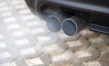 CUM procedezi şi CÂT te costă să afli emisiile de CO2 ale maşinii, pentru plata timbrului verde