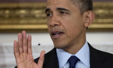 Barack Obama, &quot;atacat&quot; din nou de o muscă, în timpul unui discurs