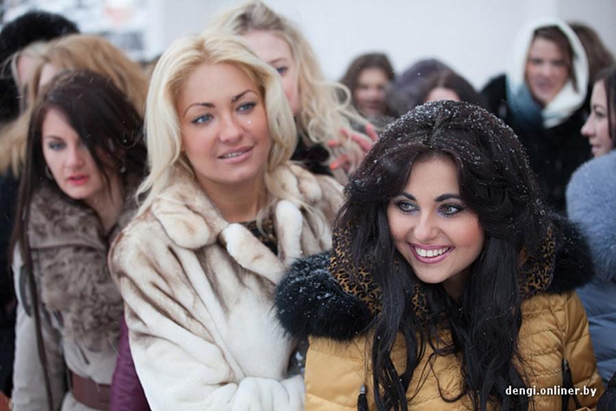 Cum arată elevele din această şcoală. Admiterea se face în urma unei selecţii draconice 189522