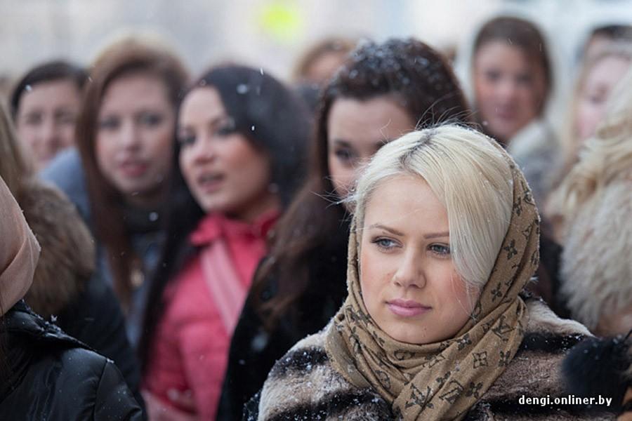 Cum arată elevele din această şcoală. Admiterea se face în urma unei selecţii draconice 189525