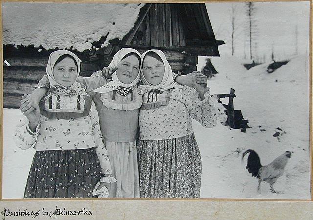 Legătura surprinzătoare dintre un soldat nazist şi locuitorii unui sat din Rusia 189641