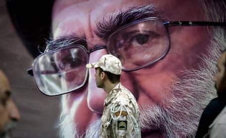Iranul ameninţă: O intervenţie externă în Siria va fi considerat un atac împotriva Iranului