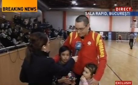 Victor Ponta: Felicitări lui Badea şi Ciutacu şi mai ales copiilor pentru această idee