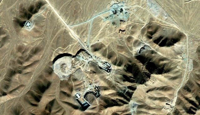 Explozie puternică într-un complex nuclear din IRAN. 240 de angajaţi ar fi rămas blocaţi în subteran