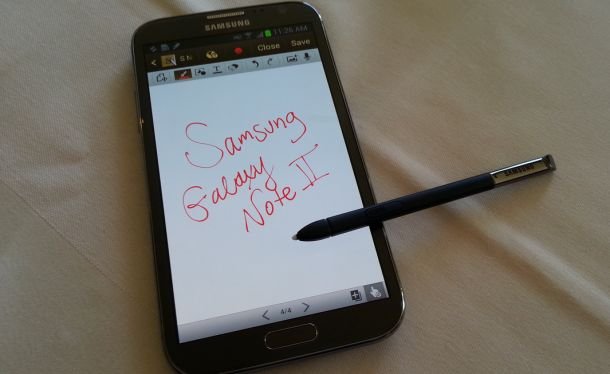 Samsung Galaxy Note II N7100 – Un telefon mare sau o tabletă mică?
