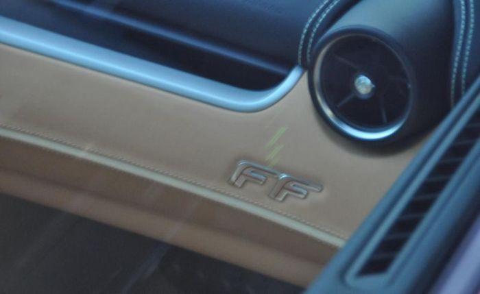 Unii zic că a aruncat banii pe fereastră. Ce a făcut un bărbat cu acest Ferrari FF 189914