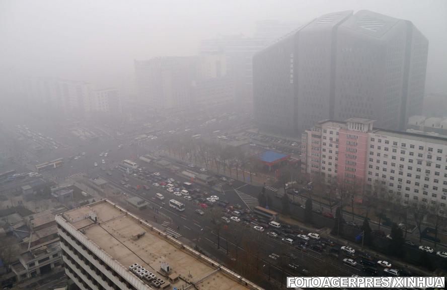 Beijingul, acoperit din nou de un smog toxic 190286