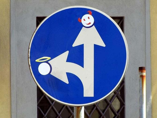 Dă o nouă viaţă peisajului urban. Vezi aici cele mai tari semne de circulaţie 190190