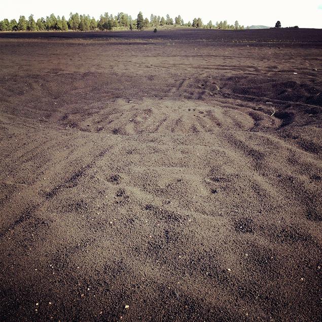 Înainte de a ajunge pe Lună, americanii au dinamitat un deşert pentru a simula terenul de pe satelit 190168