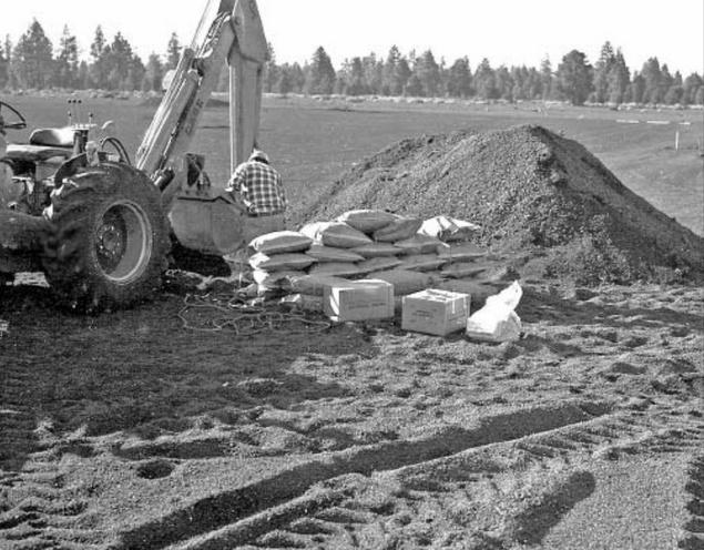 Înainte de a ajunge pe Lună, americanii au dinamitat un deşert pentru a simula terenul de pe satelit 190171