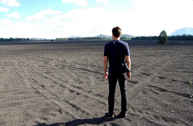 Înainte de a ajunge pe Lună, americanii au dinamitat un deşert pentru a simula terenul de pe satelit 190173