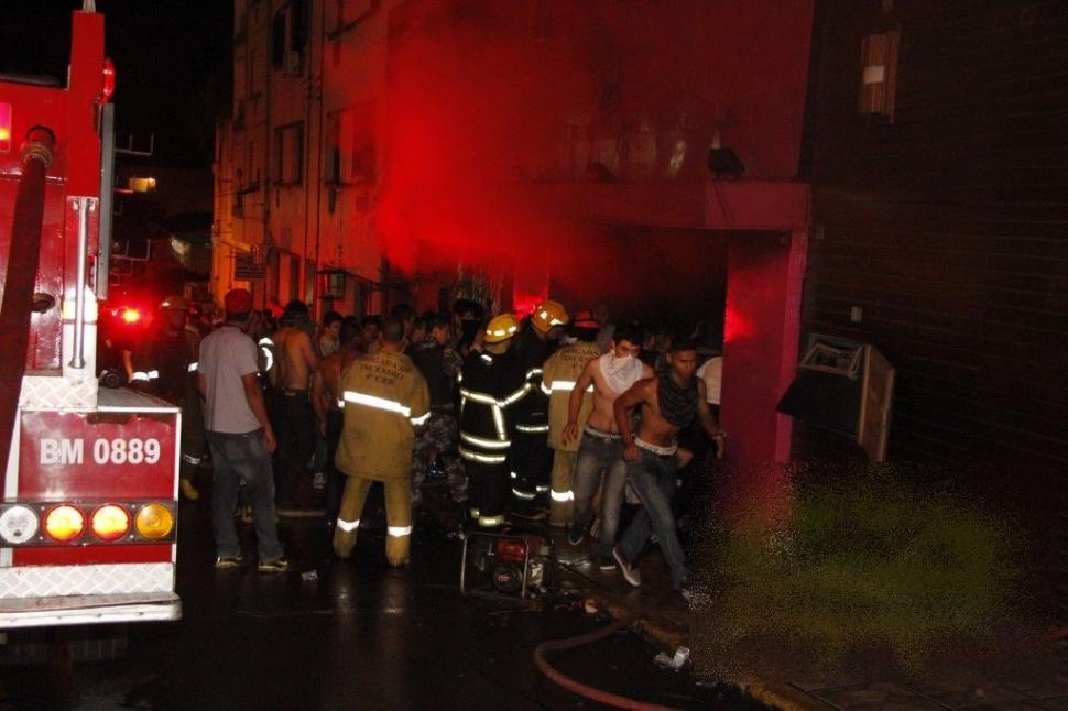 La câteva minute după ce a făcut această fotografie s-a întâmplat ceva cutremurător. Părinţii sunt în stare de şoc 190085