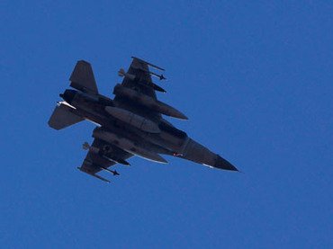 Israelul a violat spaţiul aerian libanez şi a atacat ţinte de la frontiera cu Siria