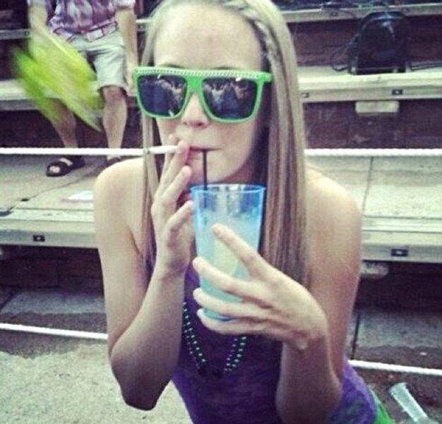 Era profă de matematică la un liceu din oraş, dar a fost la un pas să fie linşată după ce a pus pozele astea pe Twitter 190555