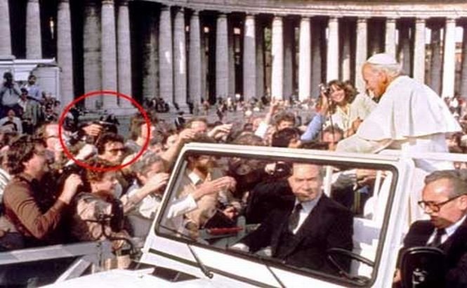 Autorul atentatatului din `81 spune că Iranul a vrut să-l ucidă pe Papa Ioan Paul al II-lea