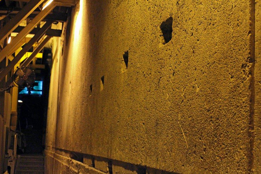 Ce se află sub unul din cele mai mari simboluri ale creştinismului. Descoperirea datează dinaintea Naşterii lui Iisus 190908