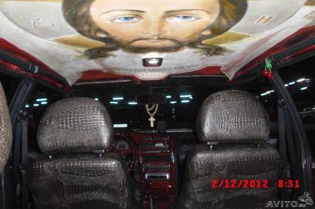 "Maşina unui credincios adevărat". Ce şi-a făcut acest şofer de imediat preotul i-a sfinţit autoturismul 190891