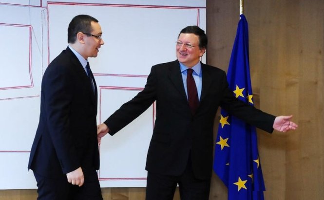 Barroso: Politicienii să se dea la o parte când sunt acuzaţii de corupţie sau decizii de integritate
