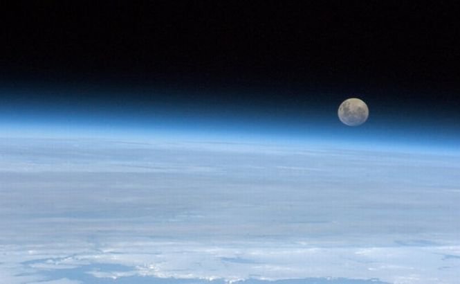 Fotografii uimitoare cu Pământul văzut din spaţiu