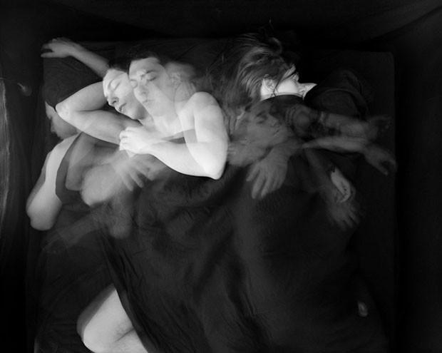 „Somnul celor dragi”. O noapte întreagă, într-o singură imagine 191550